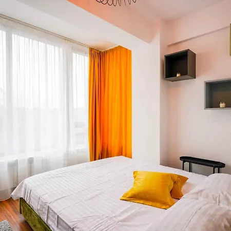 Yellow Cozy Home Iasi Exterior photo