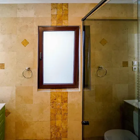 Yellow Cozy Home Iasi Exterior photo
