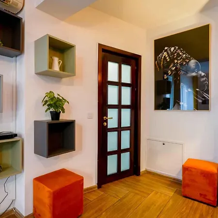 Yellow Cozy Home Iasi Exterior photo